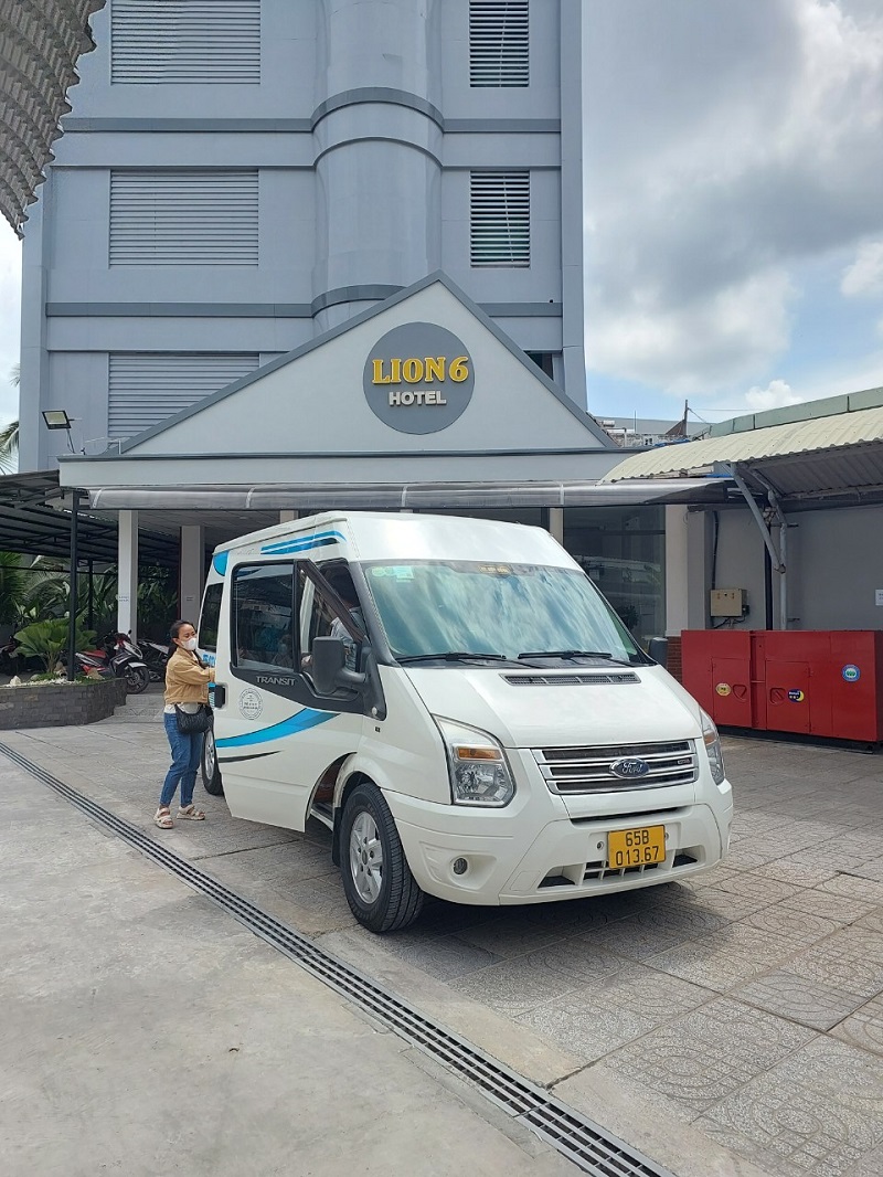 Thuê xe 16 chỗ từ sân bay Tân Sơn Nhất về Cần Thơ 